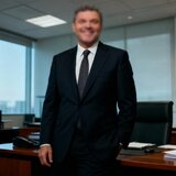 Fata draguta si deschisa